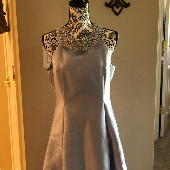 Gorgeous Ice Blue High Neck Sleeveless Cocktail Dress Size 10 - Picture 2 of 12